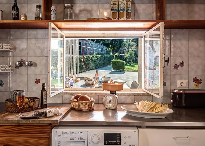 Villa Demetra Capri - Pool And Relaxation *