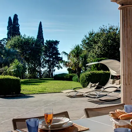 Villa Demetra Capri - Pool&relaxation