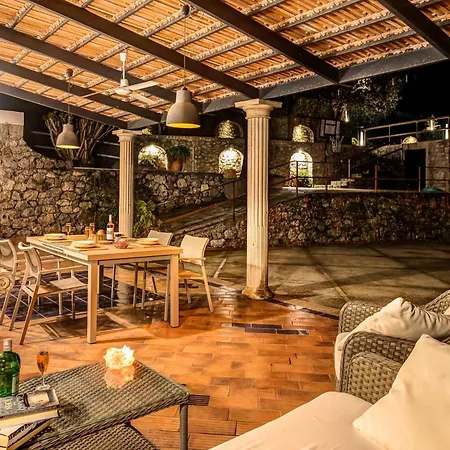 Demetra Capri - Pool&relaxation Villa *