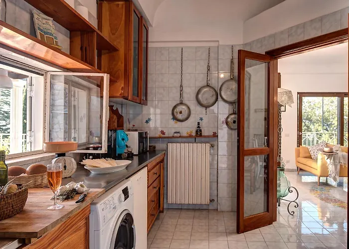 Demetra Capri - Pool And Relaxation Villa