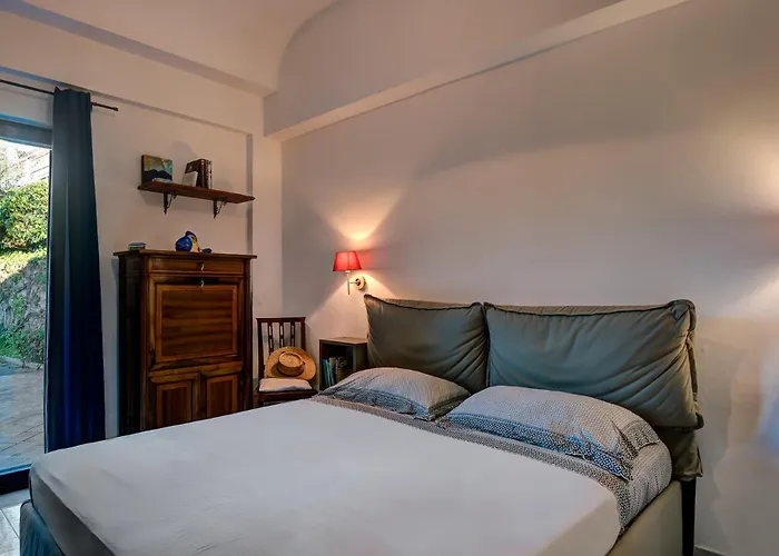 Villa Demetra Capri - Pool And Relaxation